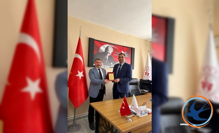 Başçiftlik’te Kültür ve Sanata Vefa: Halil İbrahim Sezer’e Anlamlı Ödül