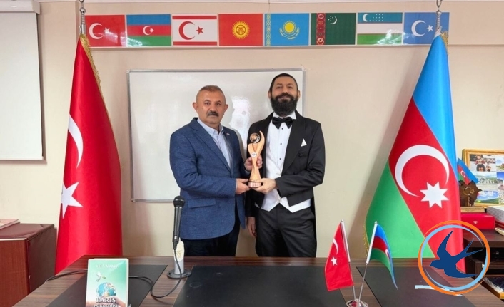 Dünyaca Ünlü Yazar Akif Manaf’a Diyalog ve Barış Ödülü