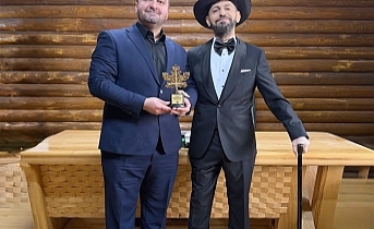 Akif Manaf’a Bir Onur Daha: Küresel Barışın Elçisine “Doğayla Barış Ödülü”