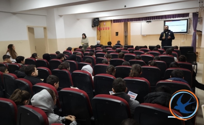 Sulusaray’da Siber Farkındalık Seferberliği: 1000’den Fazla Kişiye Eğitim