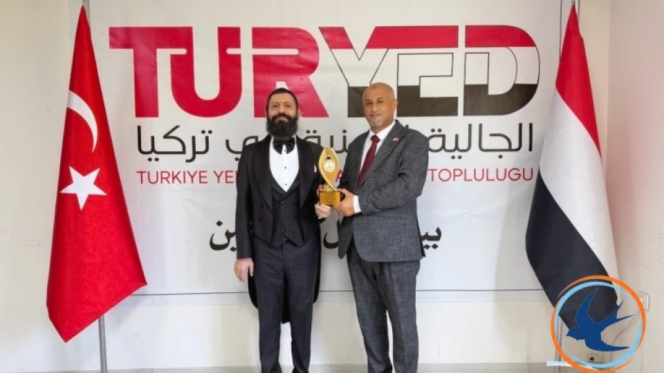 Akif Manaf’a “Yemen-Türkiye Dostluk ve Barış Ödülü” Verildi